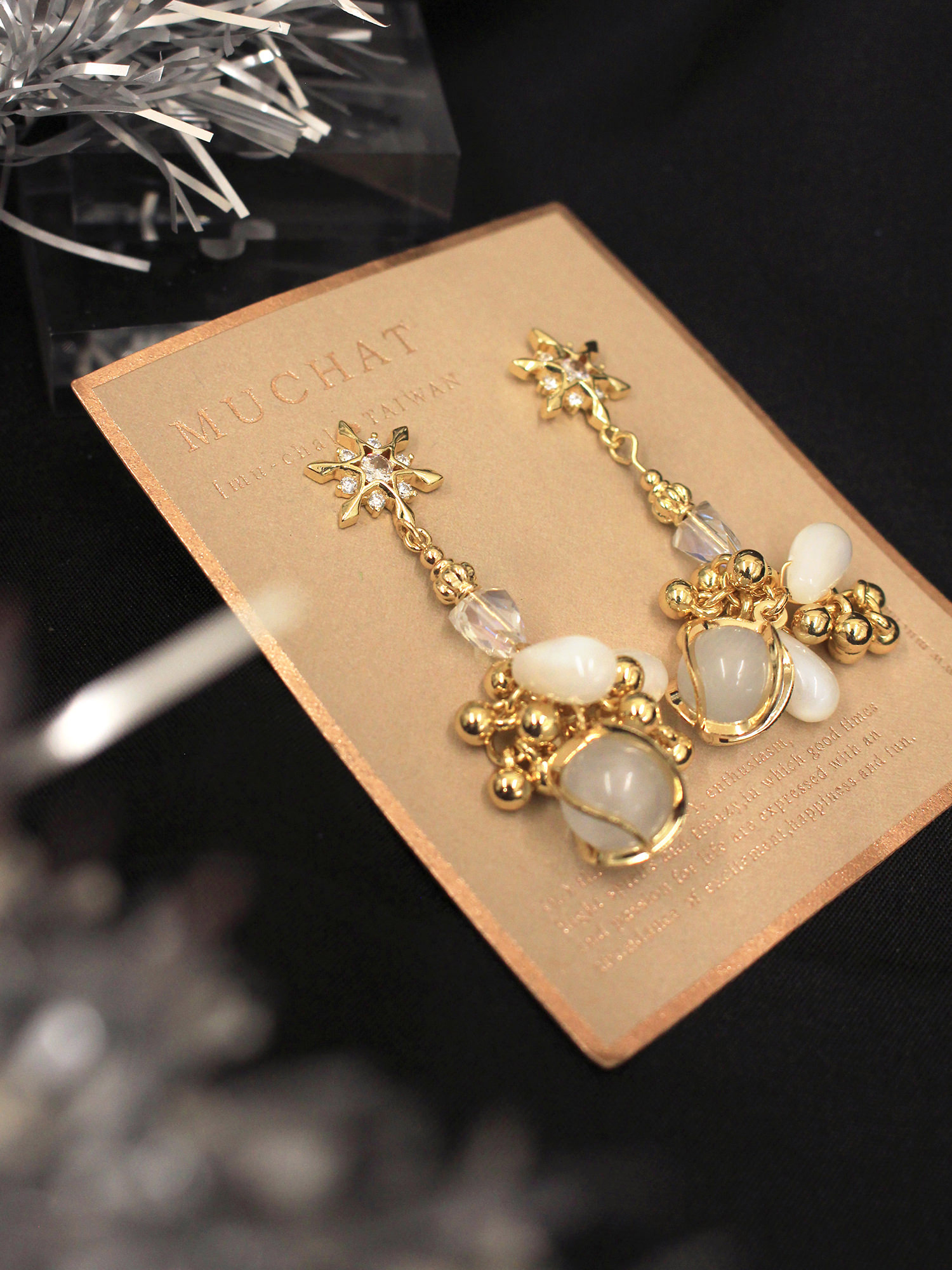 軟萌救星。MUCHAT手作14KGP貝殼水滴貓眼純銀針耳環