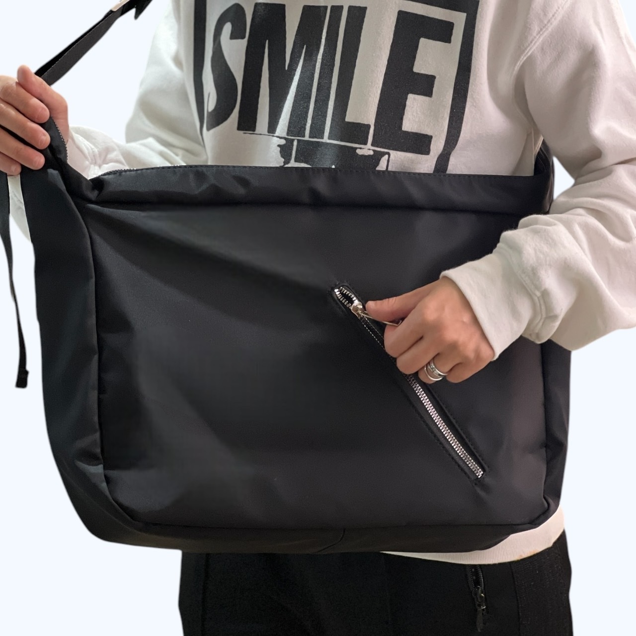 Piccoloo│單斜鍊郵差包 大容量包包 電腦包 側背包 韓國製