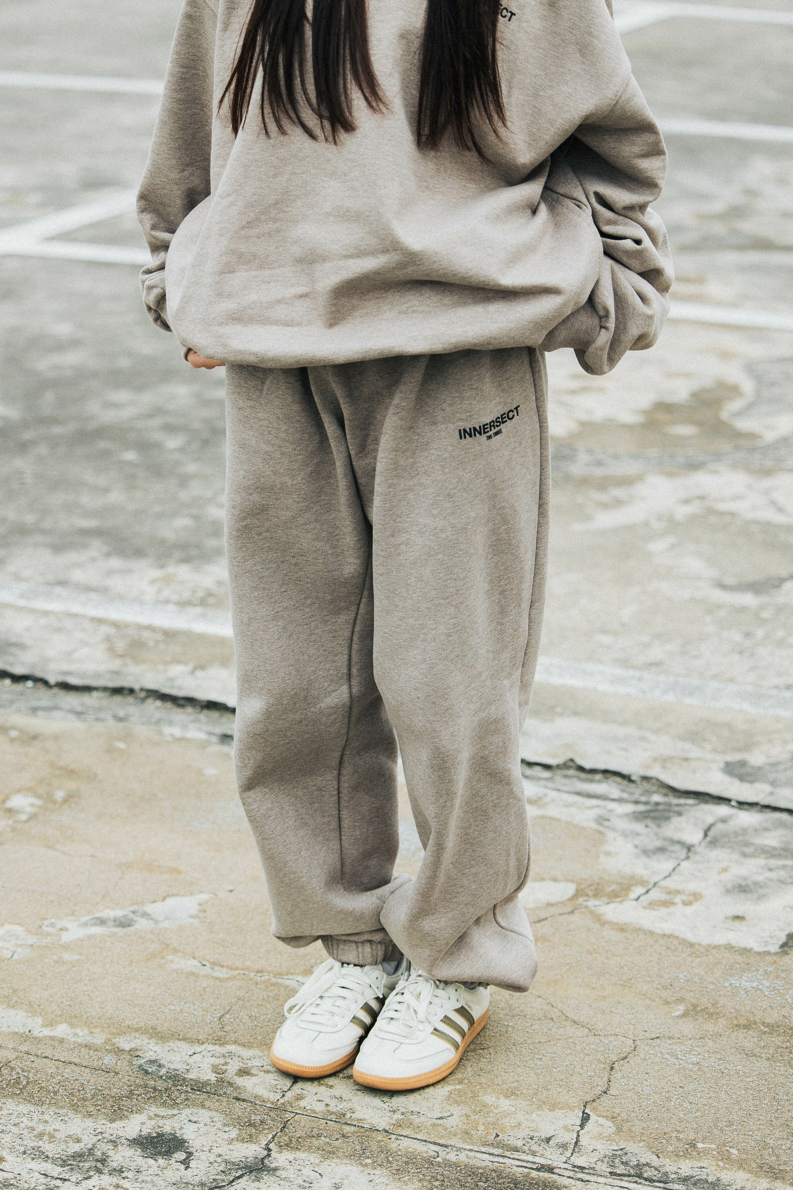 「套裝組」INNERSECT 24FW 新款秋冬套裝 大學T 外套 長褲 ESSENTIALS平替款