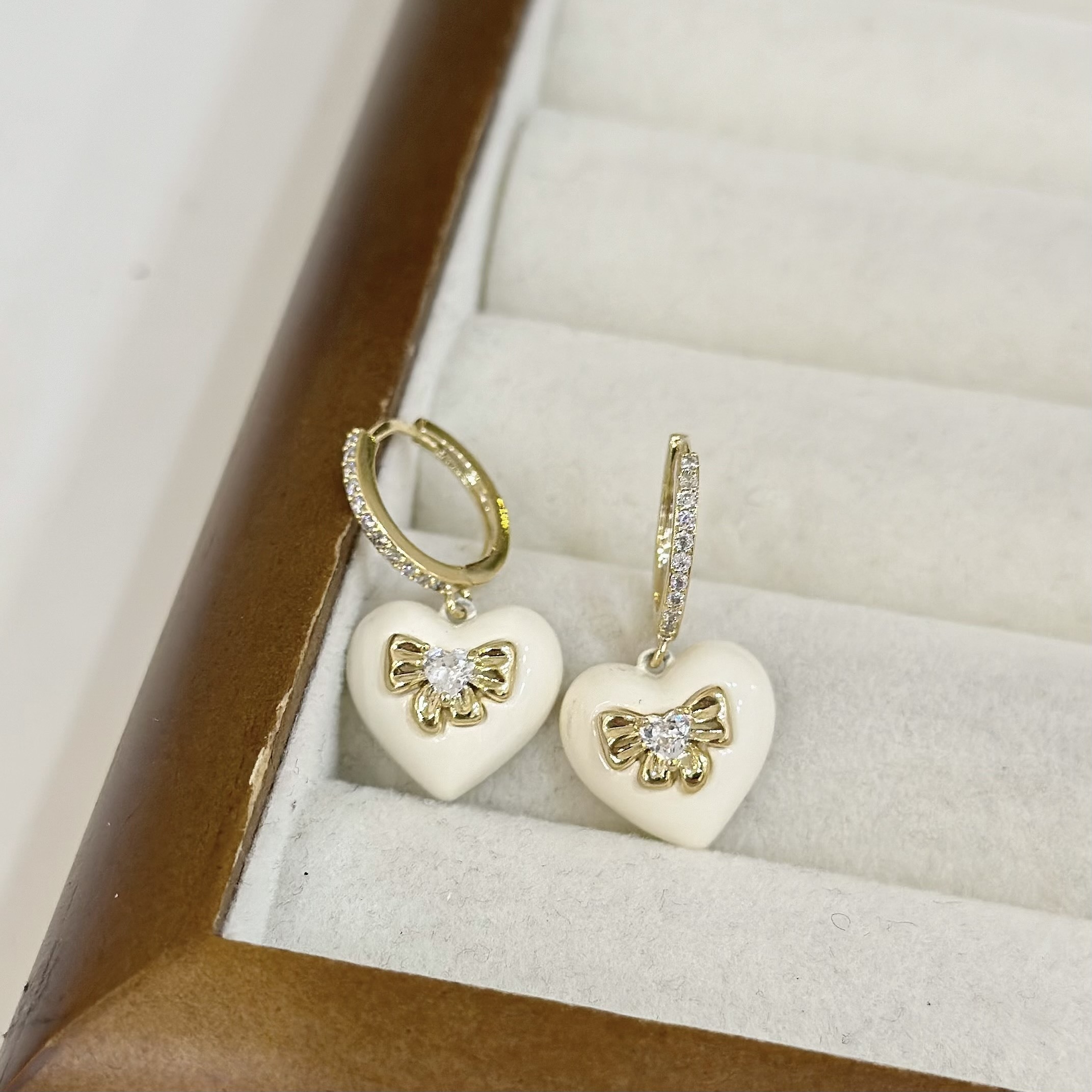 69排鑽蝴蝶結愛心易扣