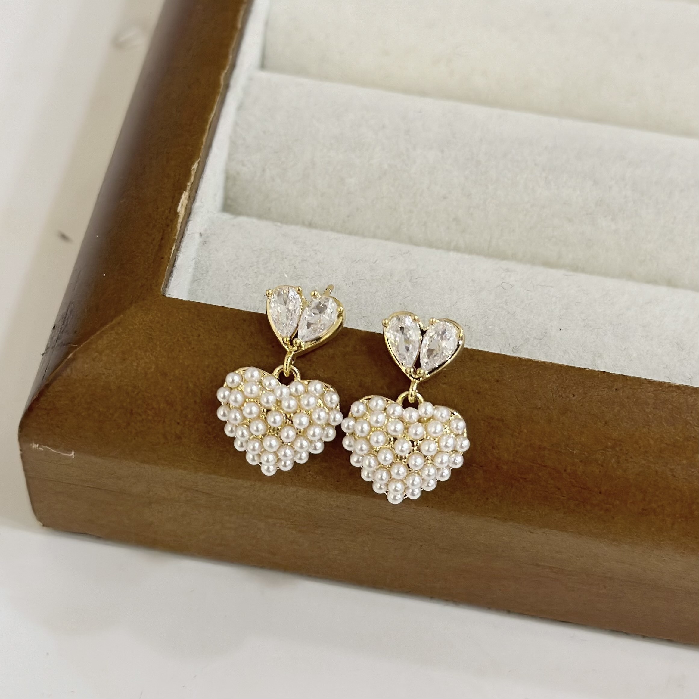 72鋯石珍珠愛心垂吊