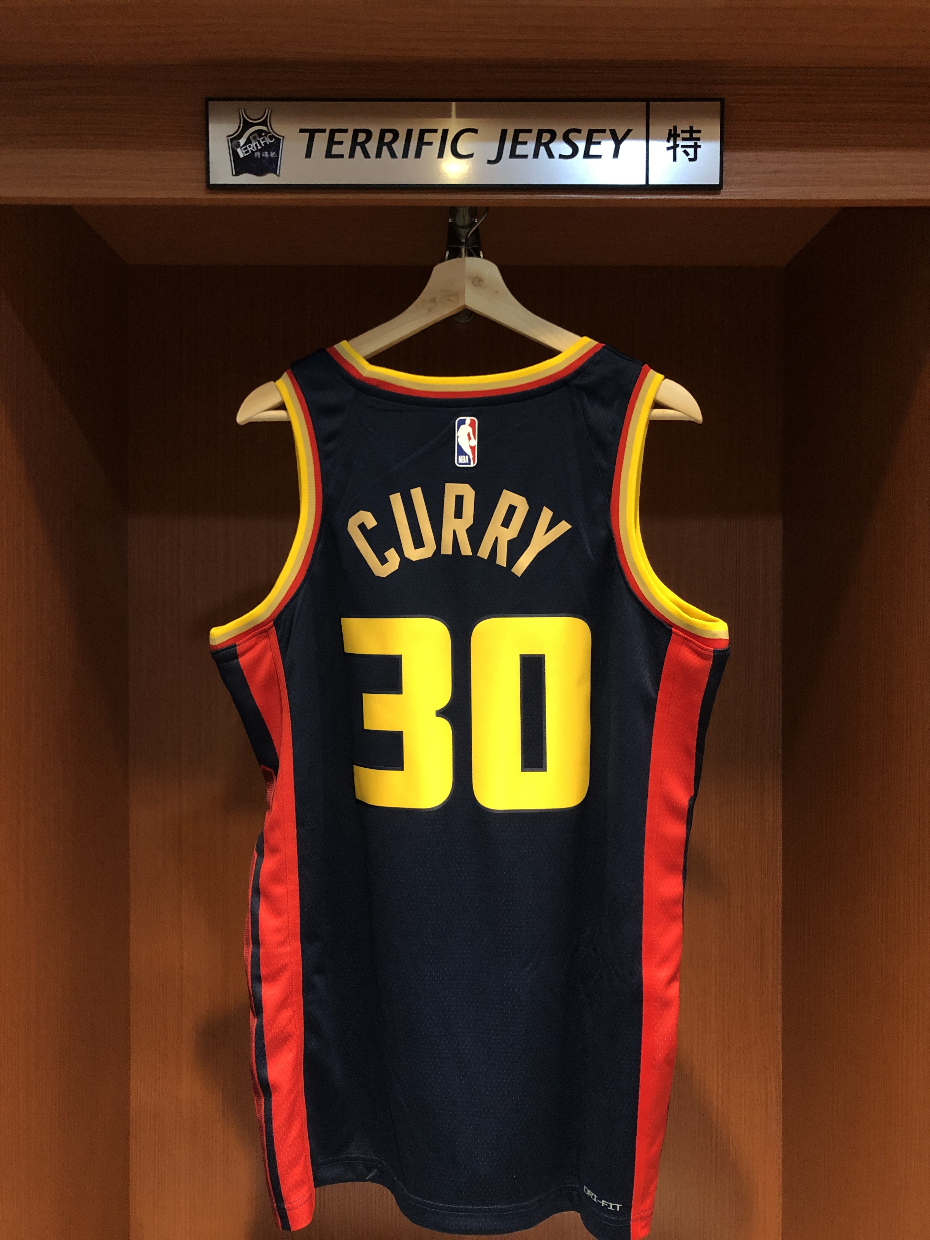 NBA球衣 Stephen Curry 金州勇士城市 City Nike Swingman 球迷版 熱轉印 含贊助商標 全新