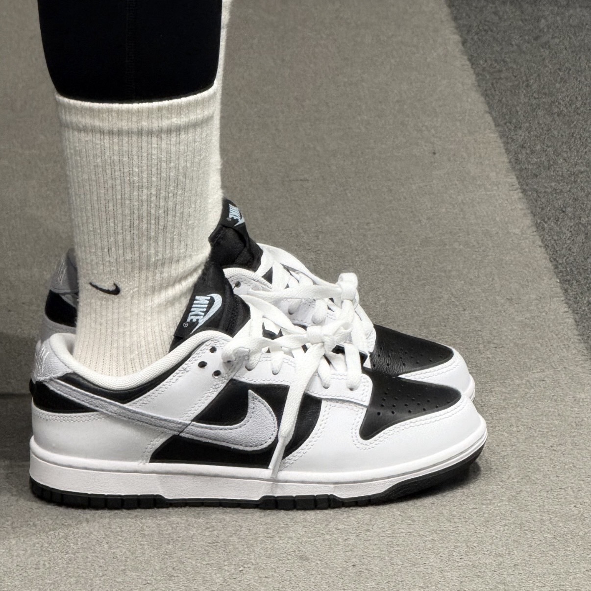 Nike Dunk Low Reverse Panda 反轉熊貓 2.0 黑白灰 男女鞋 低筒運動鞋 IB4620-141