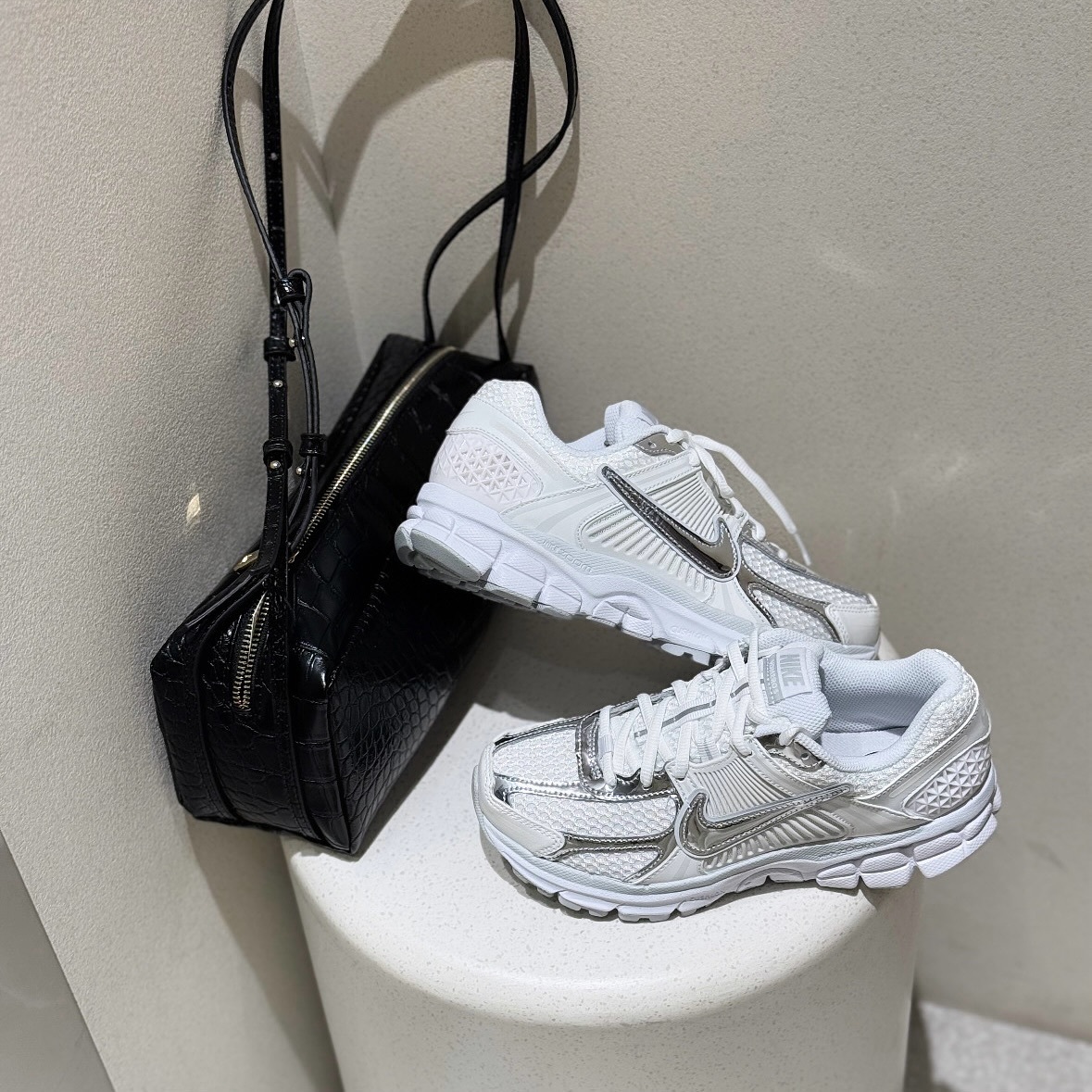 Nike Zoom Vomero 5 白銀 小香風 液態銀 灰銀 復古鞋 HF7723-100