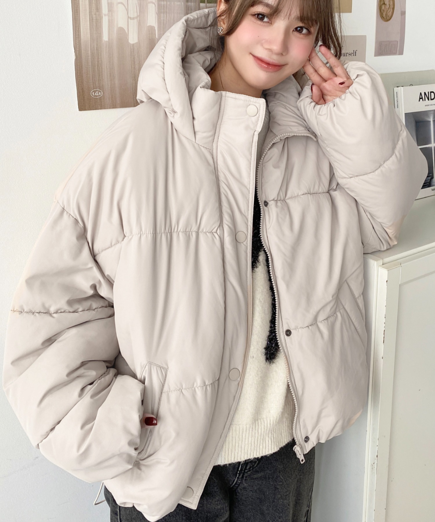 🇯🇵 日系品牌 MOMENT+ 短版 仿羽絨外套 連帽外套 排扣 拉鍊 保暖 / 現貨