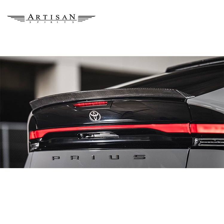 ARTISAN SPIRITS 鴨尾 TOYOTA PRIUS PHEV 2023-