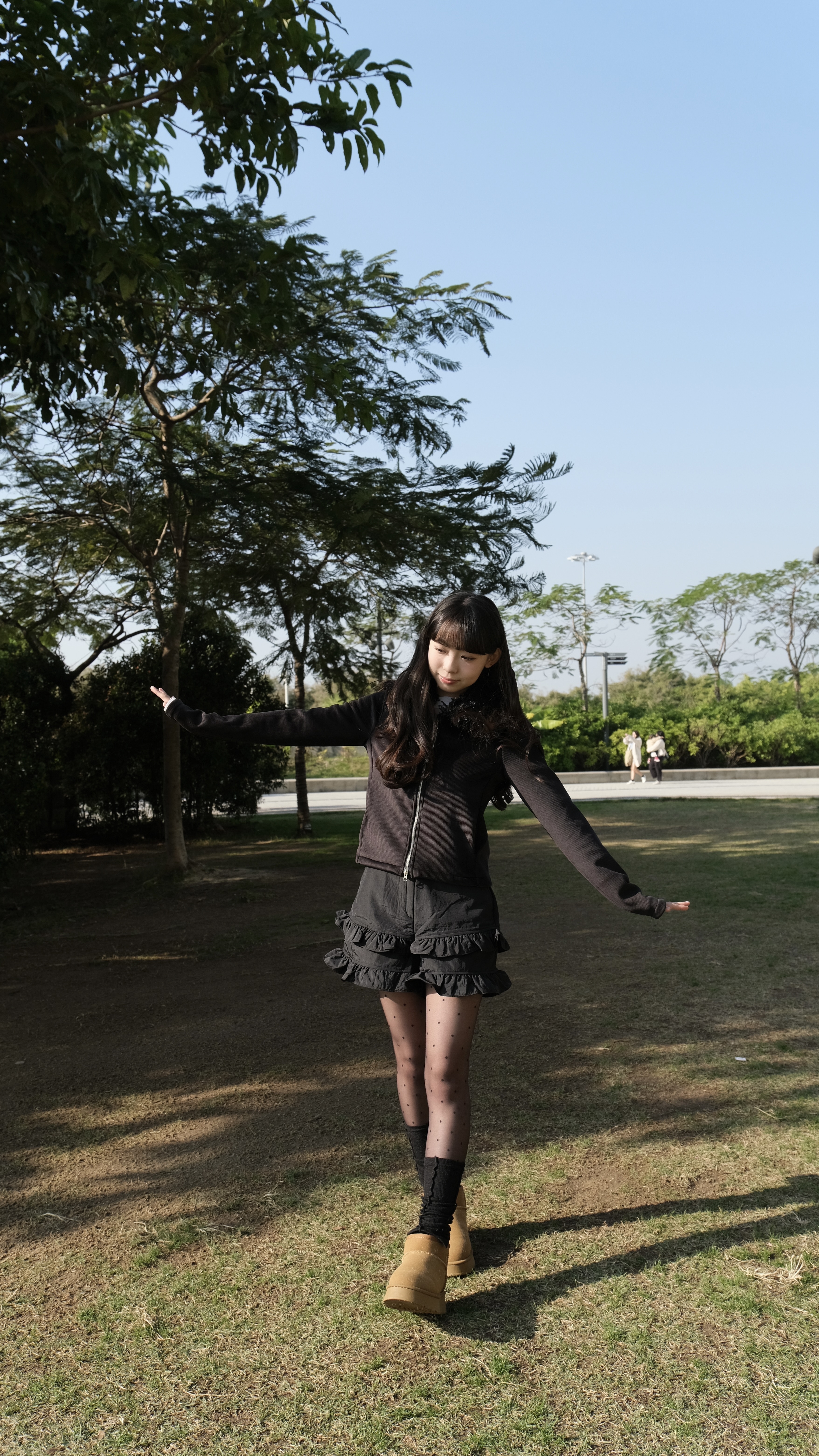 反領毛毛fitcut外套