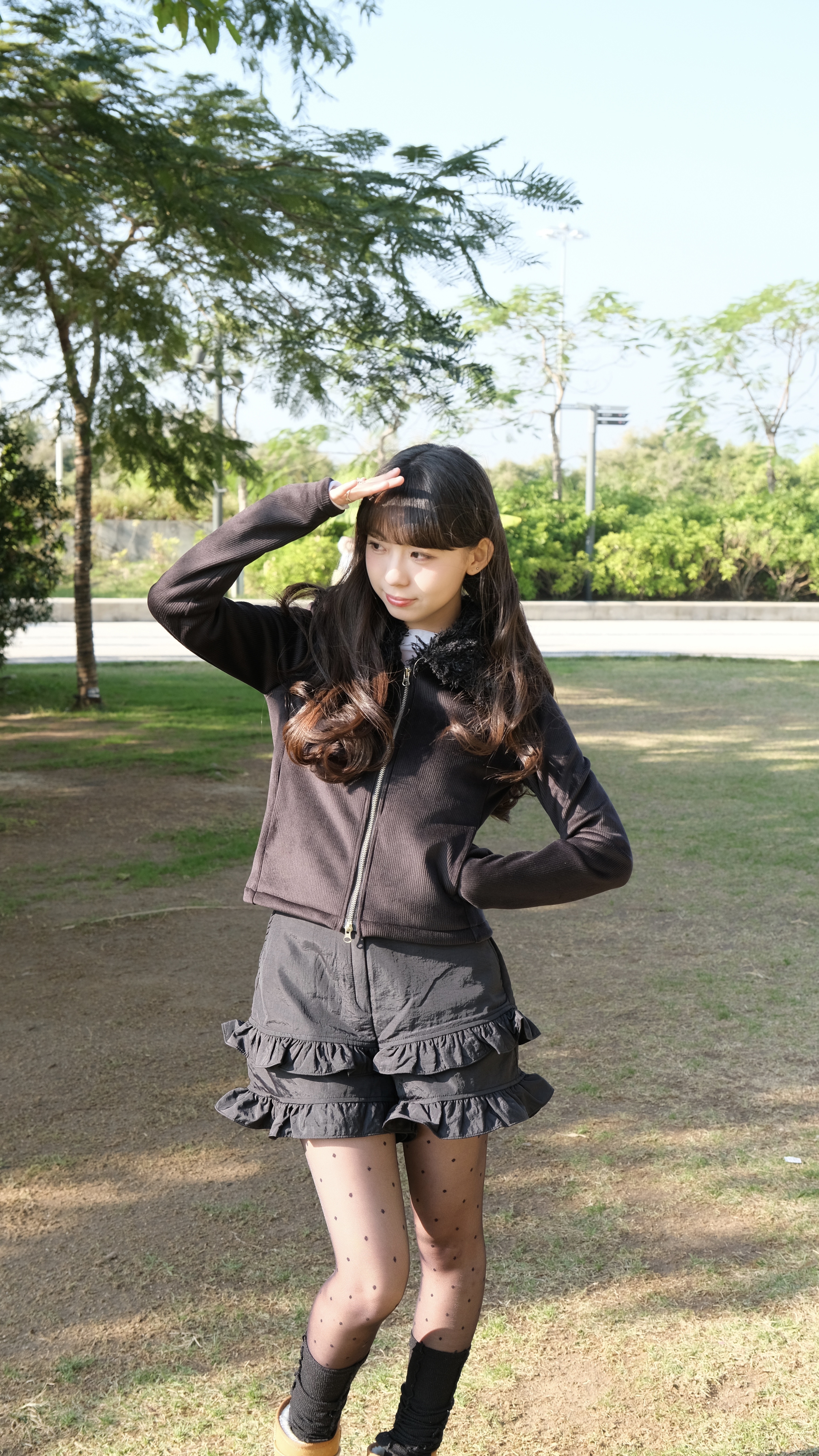 反領毛毛fitcut外套