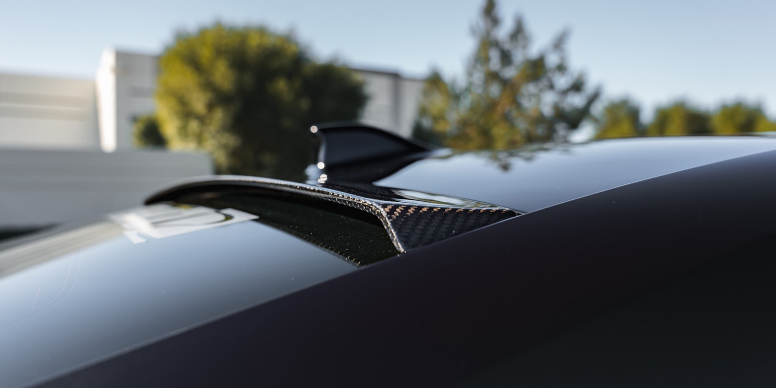 ARTISAN SPIRITS 車頂尾翼 TOYOTA PRIUS PHEV 2023-