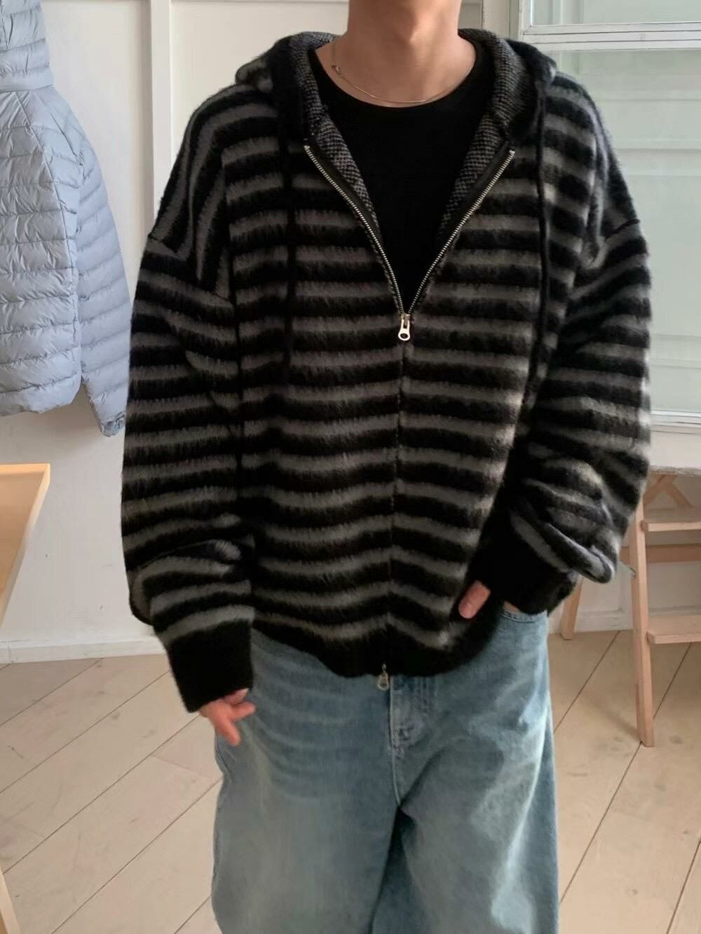 橫間連帽拉鍊針織外套 WEEKEND-041JK