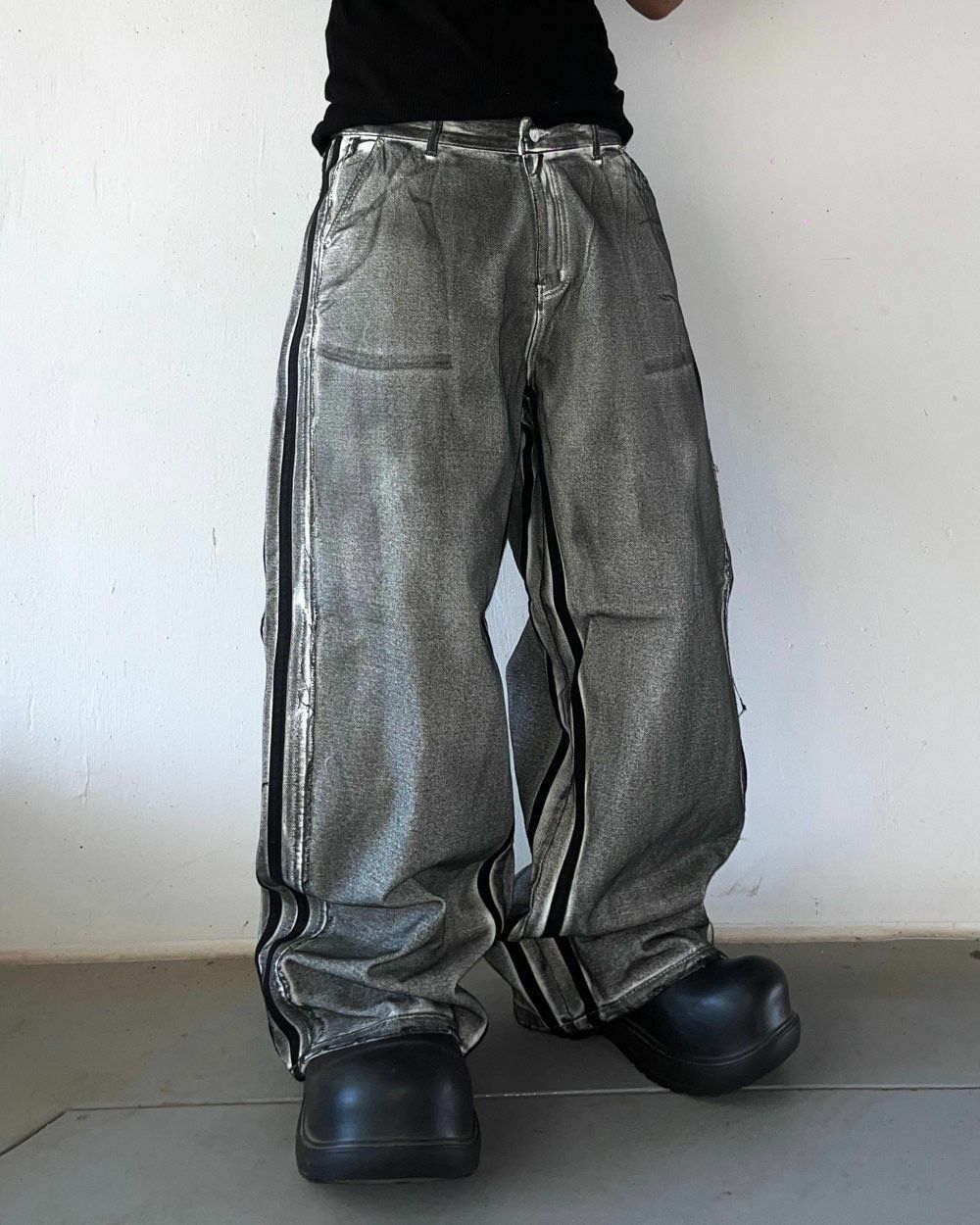 洗水拼間鬆身牛仔褲 UNUSED-035P