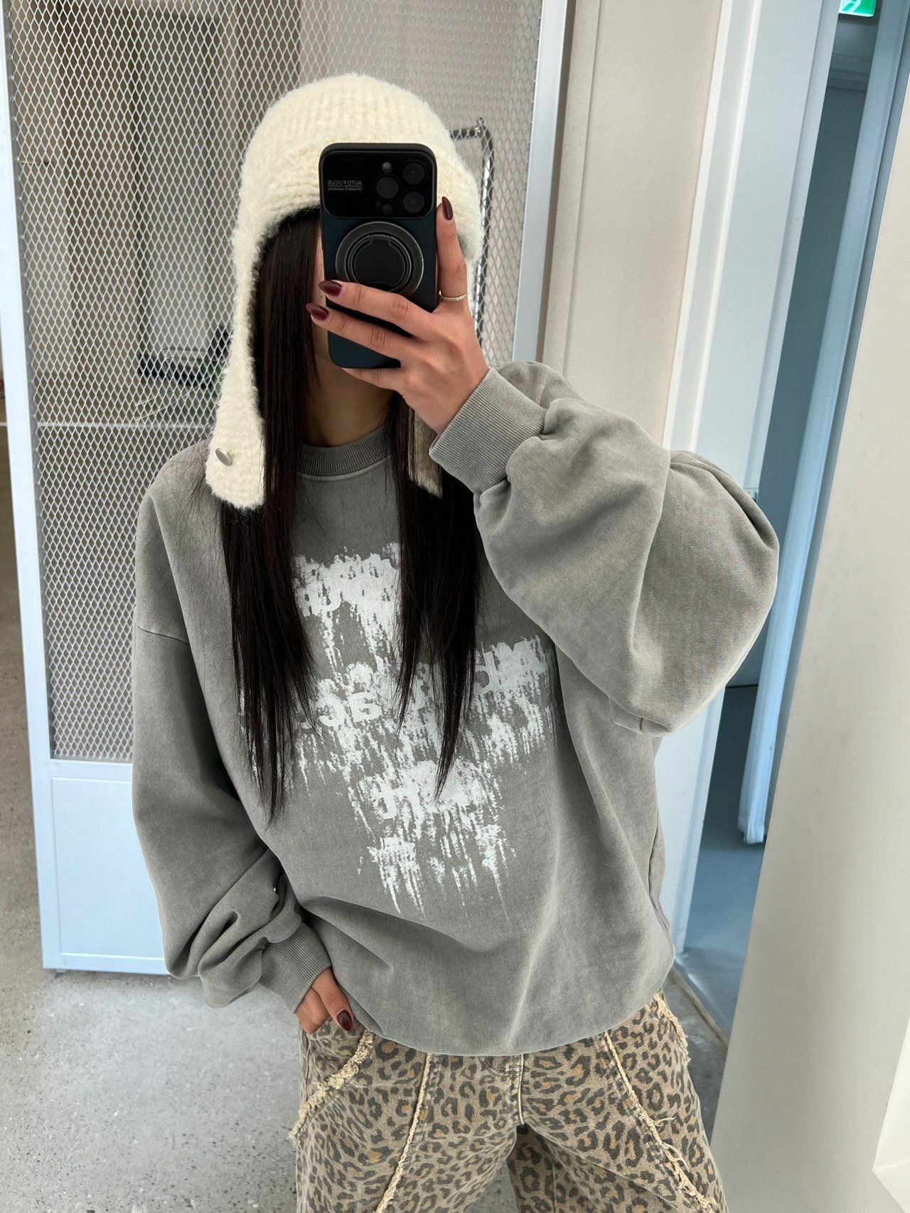 洗水英文字衛衣 UNUSED-045T