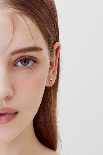 鋯石麻花花圈。銀針耳環