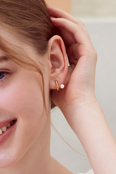 雙層愛心鋯石珍珠。夾式耳環