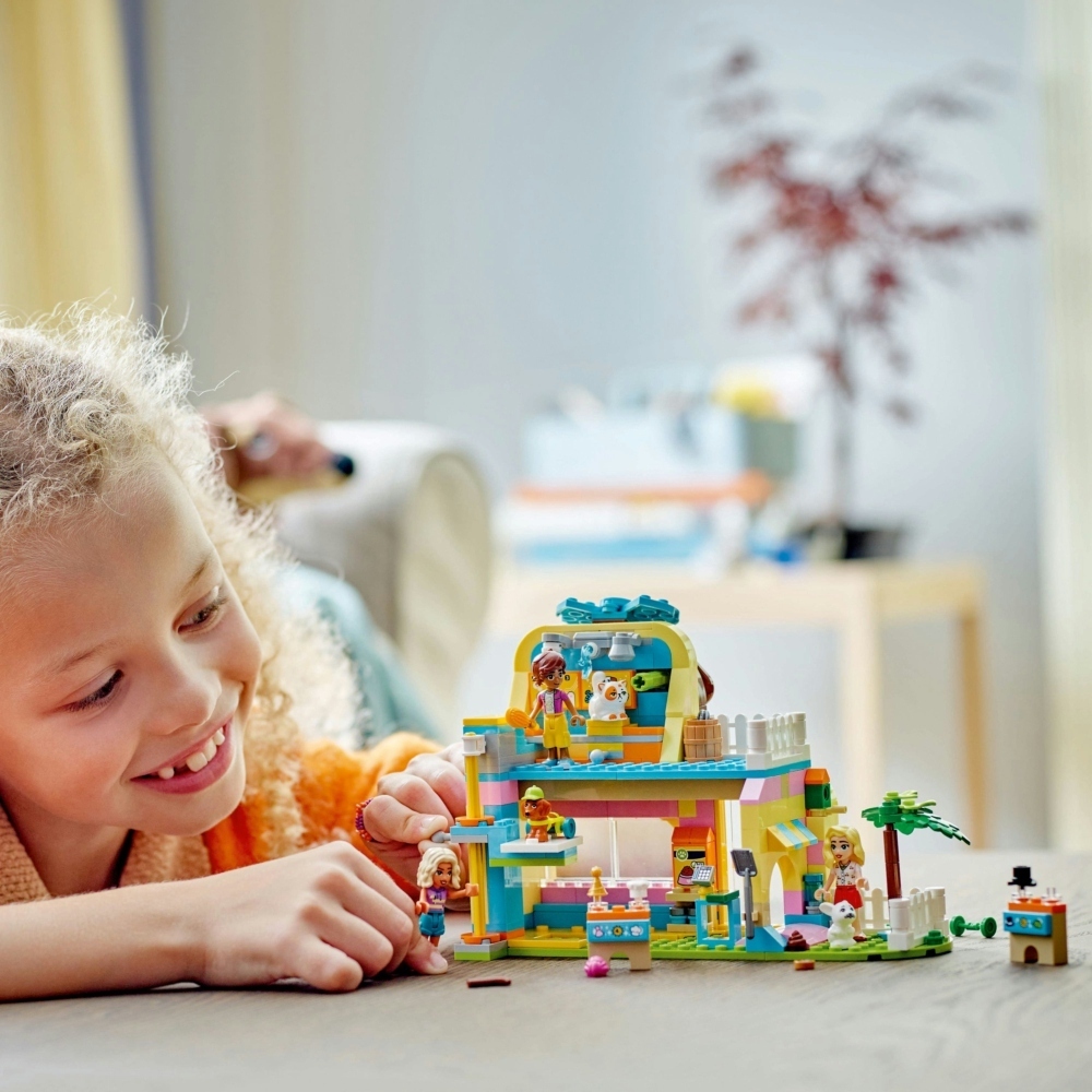 42650 寵物飾品店