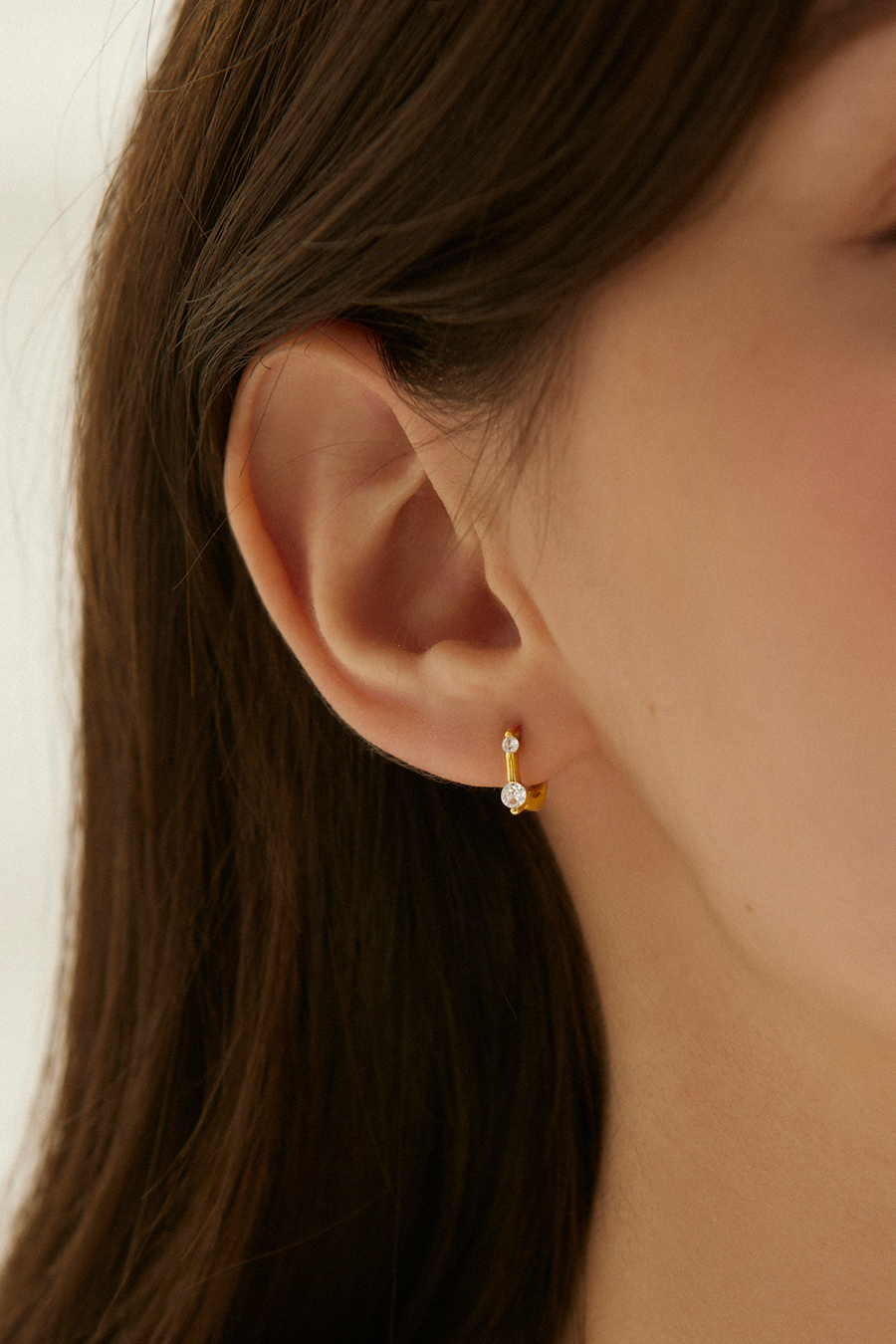 細緻線條雙鑽。銀針耳環(金)