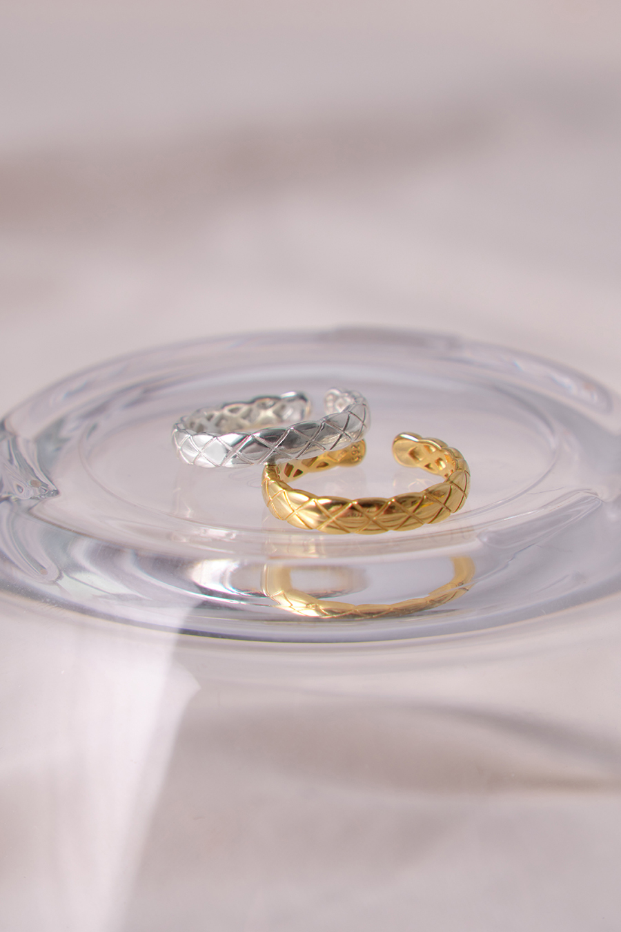 【925純銀】經典菱格紋可調式戒指(金)