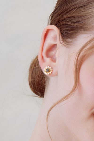 法式唯美珍珠貓眼。銀針耳環