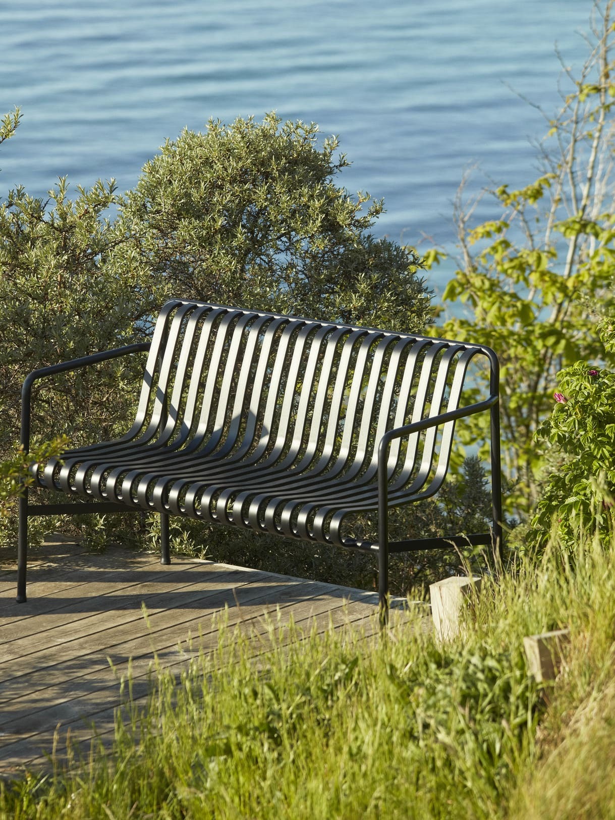 Palissade Dining Bench Armrest / 格柵扶手餐凳