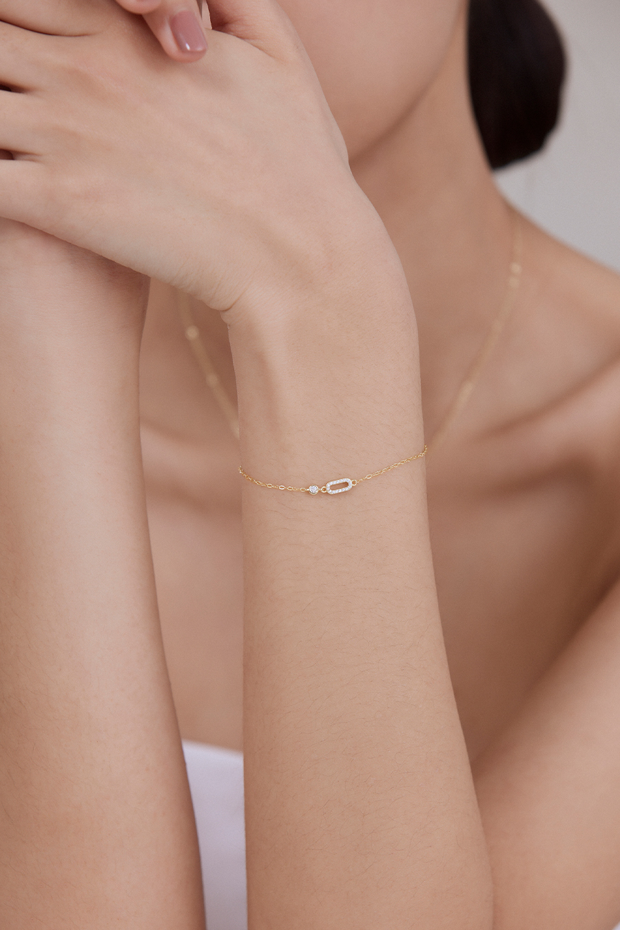 【925純銀】細緻橢圓滿鑽手鍊