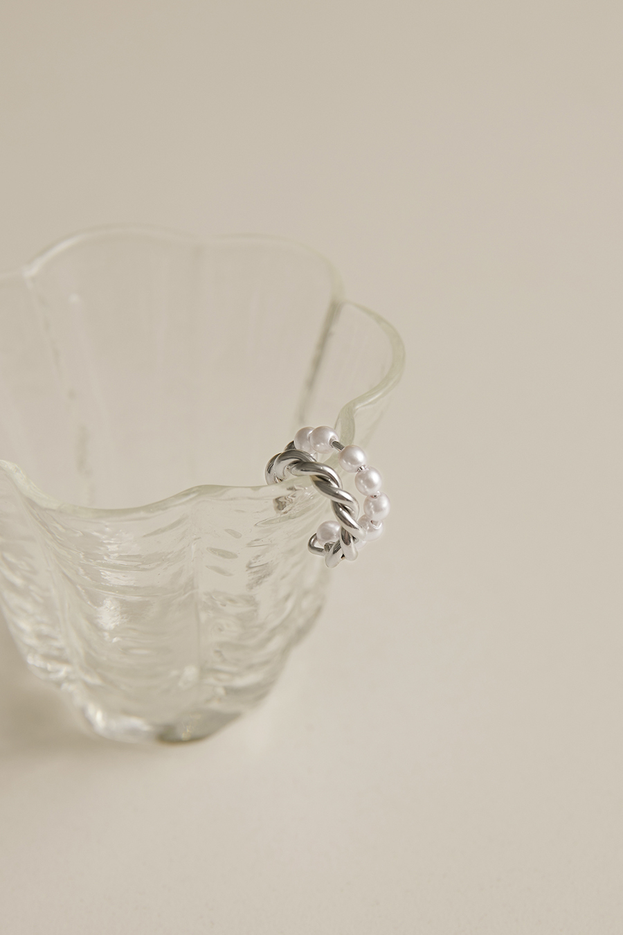 雙層麻花珍珠耳骨夾(單支)-銀