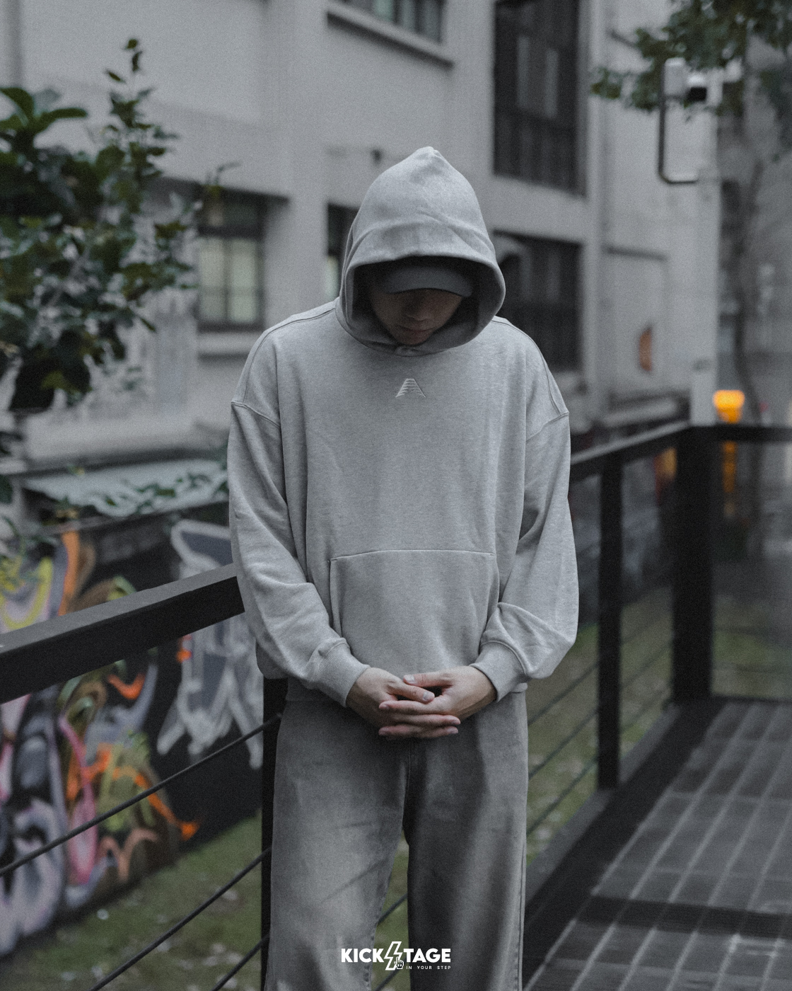 男款 ADIDAS ANTED GFX HOODIE 灰 AE1 愛德華茲 刺繡LOGO 毛巾底 帽T【JY3974】