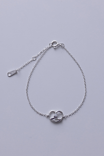 【925純銀】蝴蝶餅鑲嵌鋯石手鍊(銀)