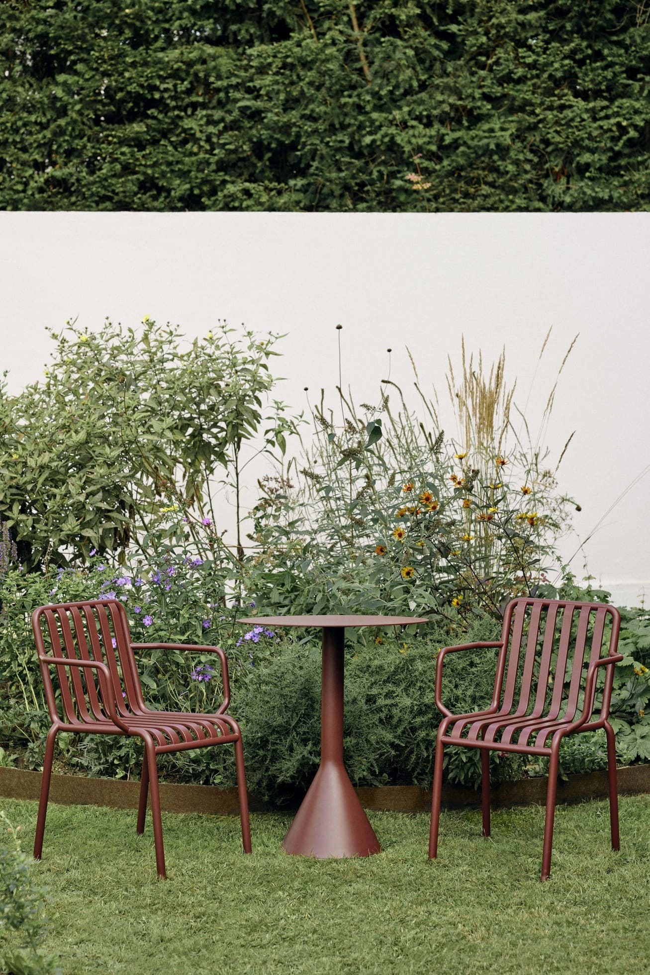 Palissade Cone Table (Round) / 格柵錐形圓桌