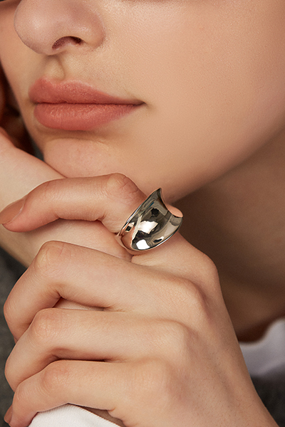 大凹面不規則戒指(銀)