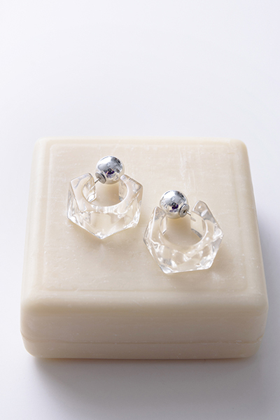 幾何果凍感C型。銀針耳環(透明)