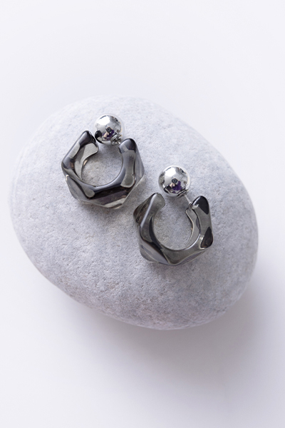 幾何果凍感C型。銀針耳環(灰)