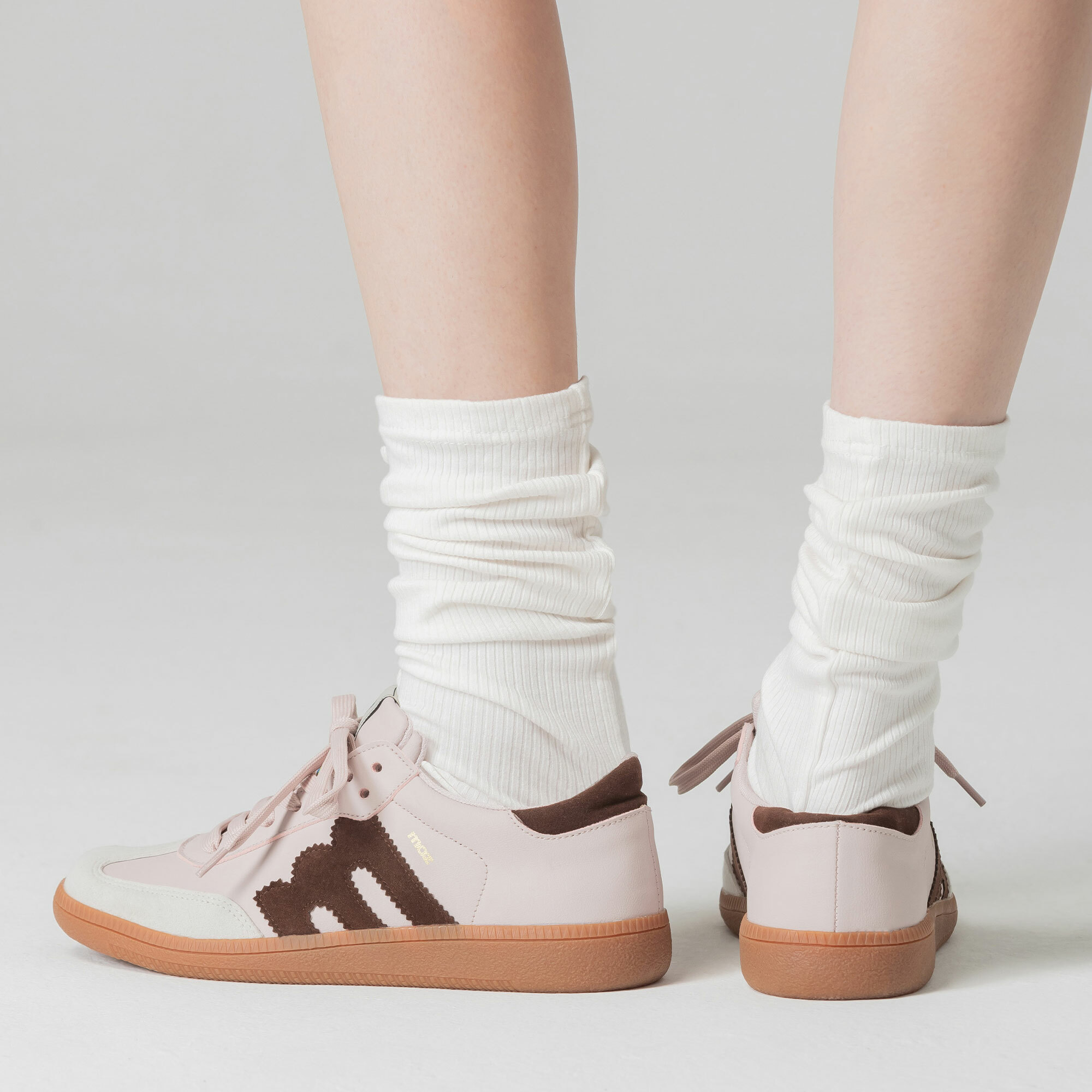 moz瑞典駝鹿經典再現復古德訓鞋(草莓)