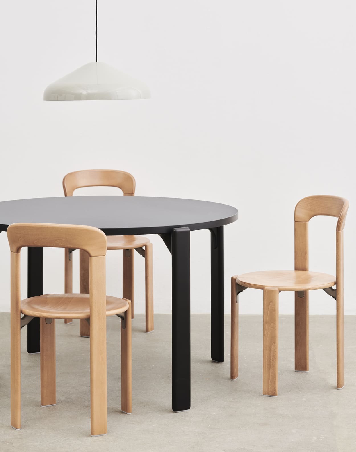 Rey Table / Rey 圓桌