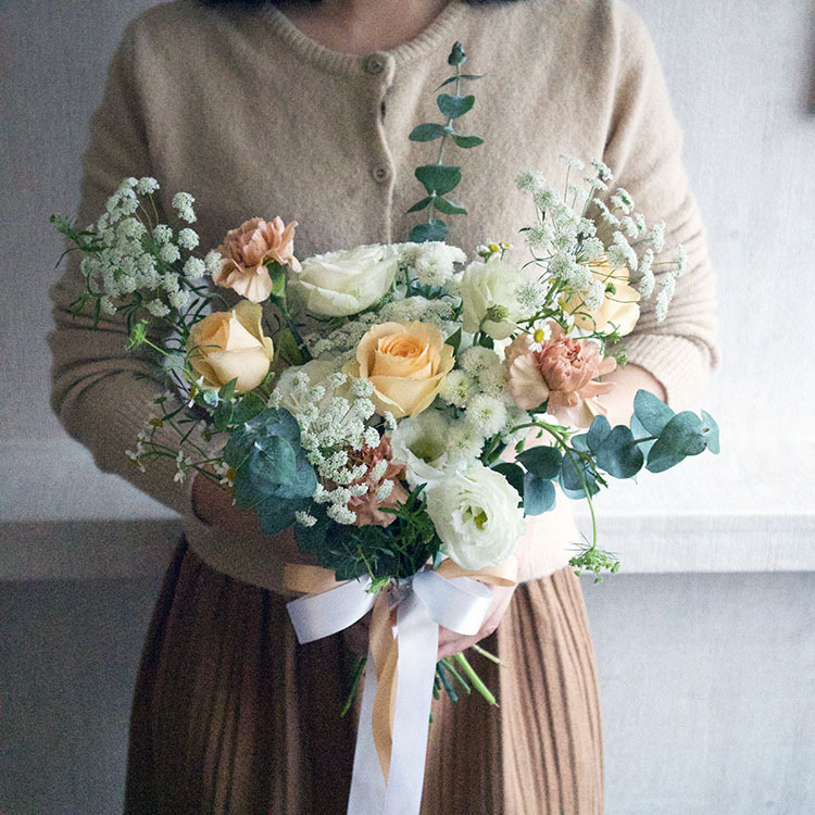 輕捧花 ・ #香檳