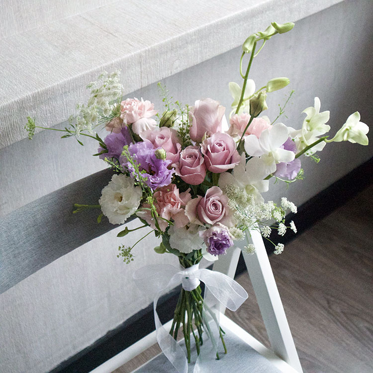 輕捧花 ・ #紫霧