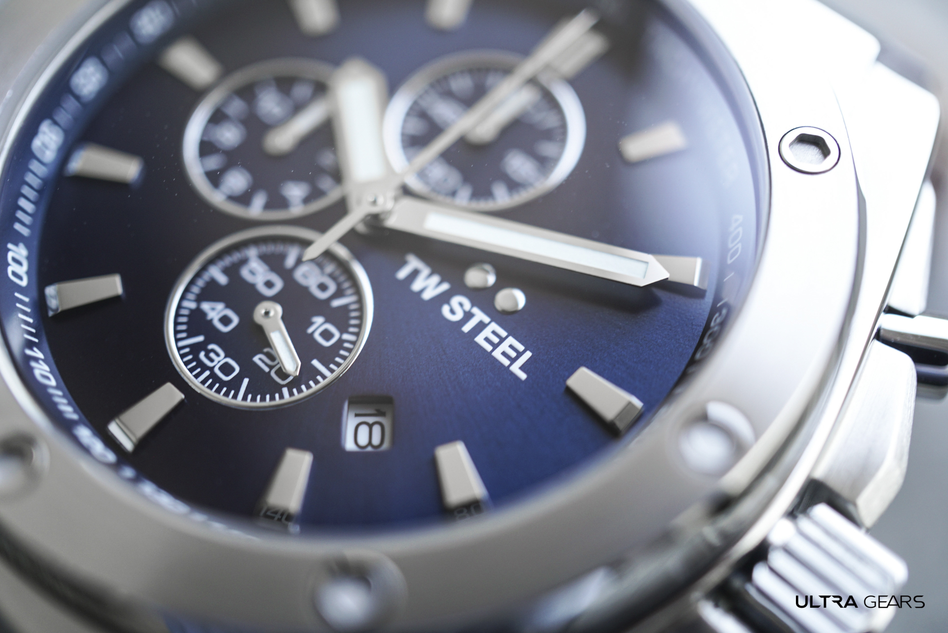 TW Steel CEO TECH 全鋼藍面計時碼錶 CE4107