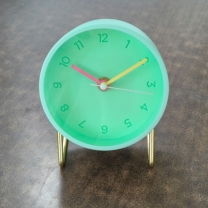 TP 電池式靜音桌鐘/淺薄荷綠