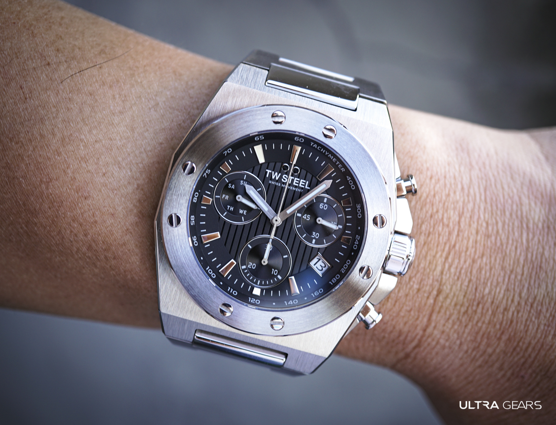 TW Steel CEO TECH 全鋼鏈帶黑面計時碼錶 CE4080