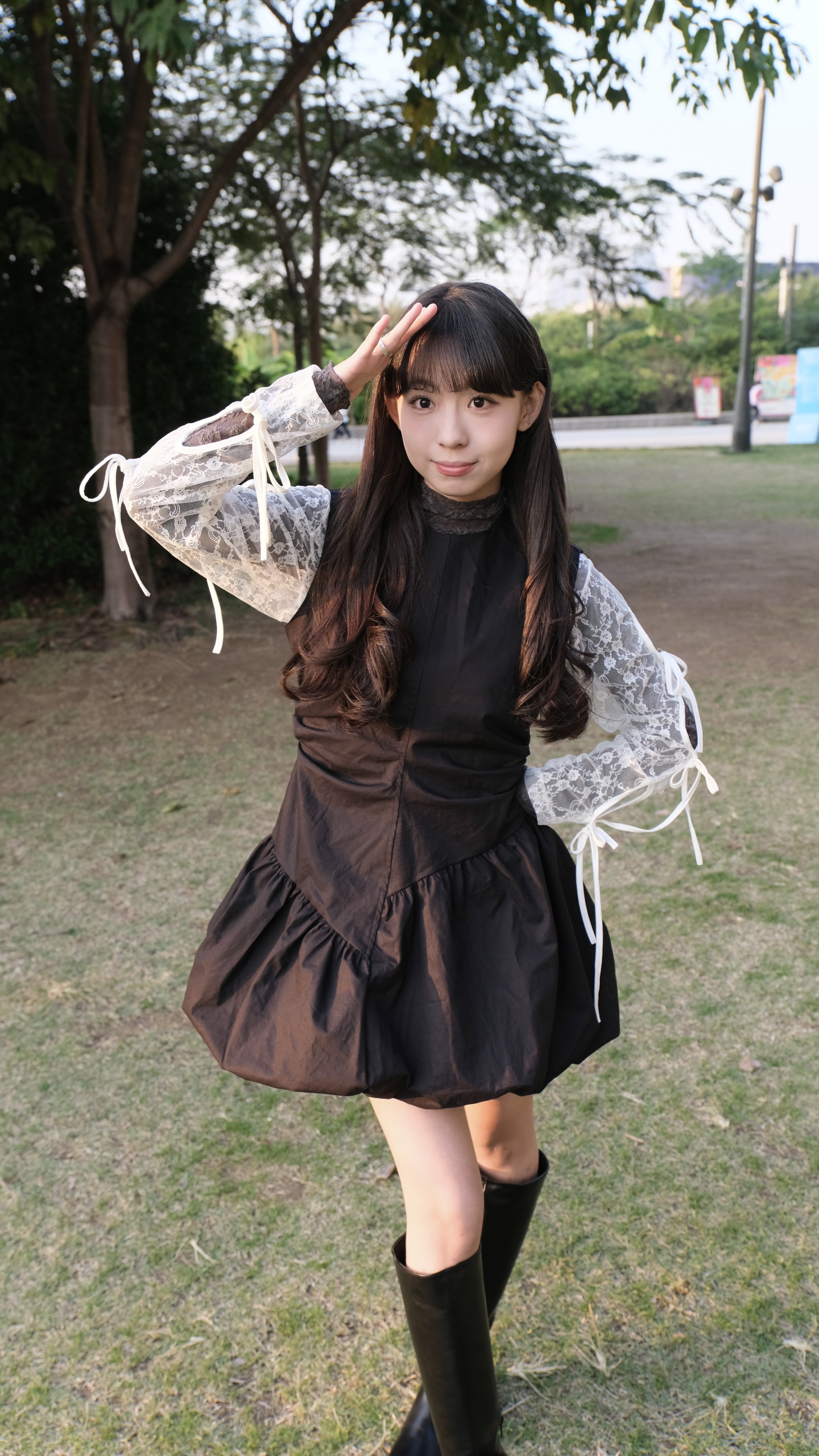 [兩色入] 修腰皺摺泡泡連身裙( Black )