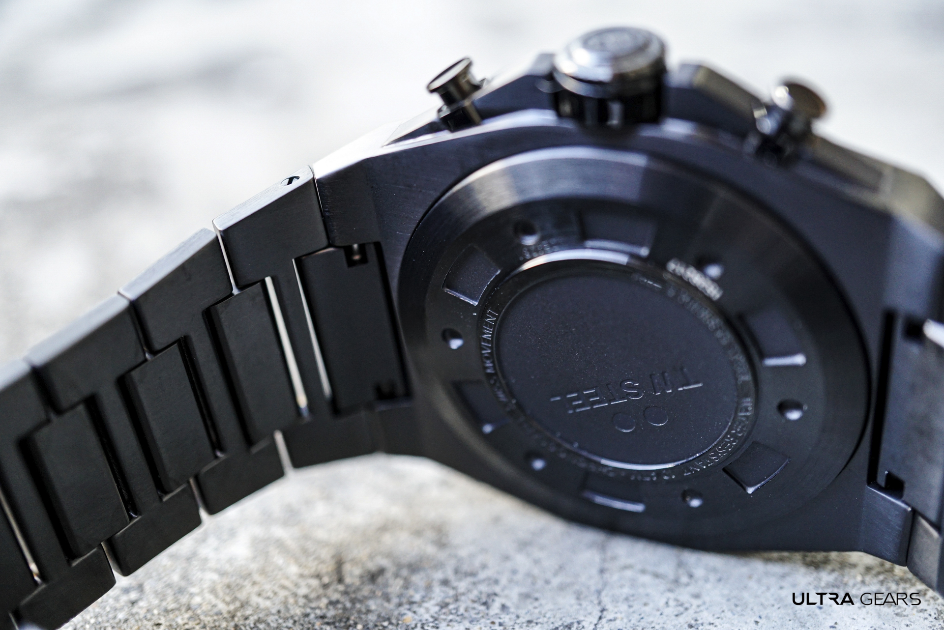 TW Steel CEO TECH 黑色鏈帶綠面計時碼錶 CE4081