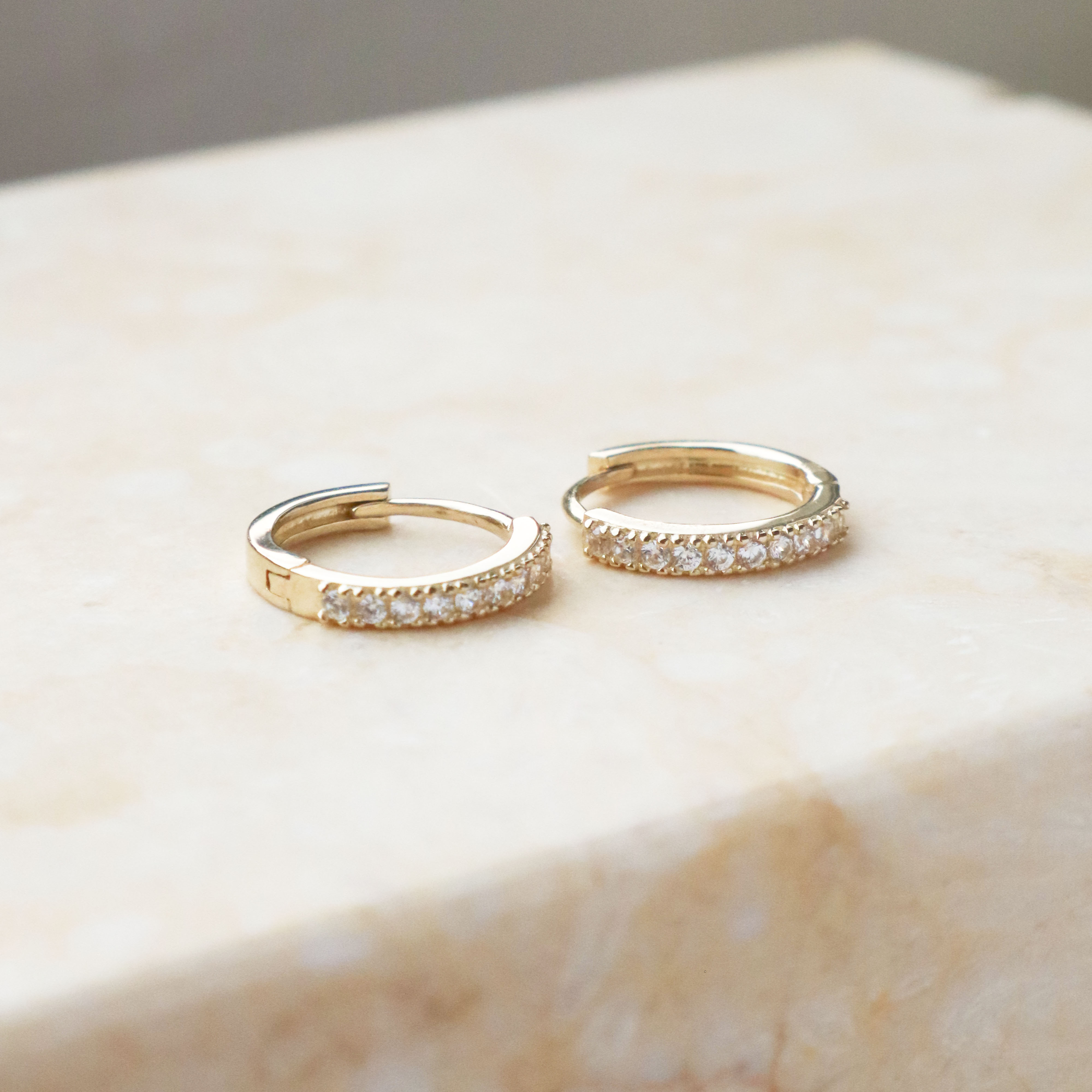 10K/經典圈式排鑽耳環