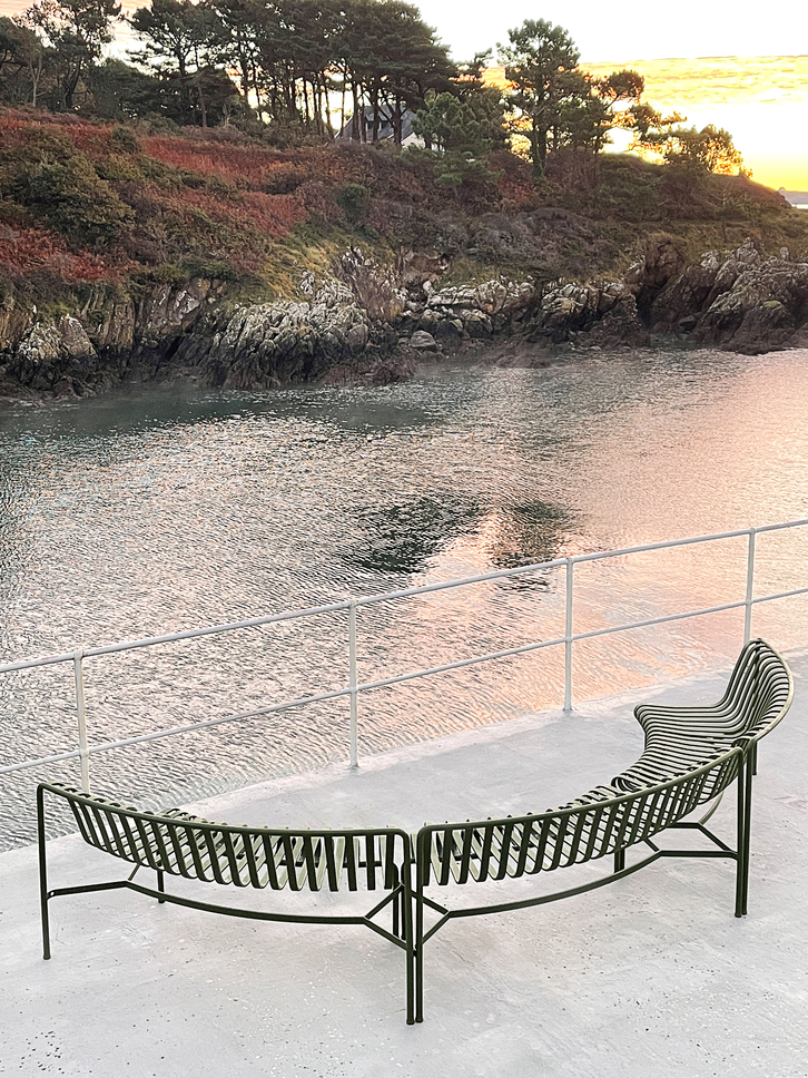 Palissade Park Dining Bench In / 格柵公園餐凳