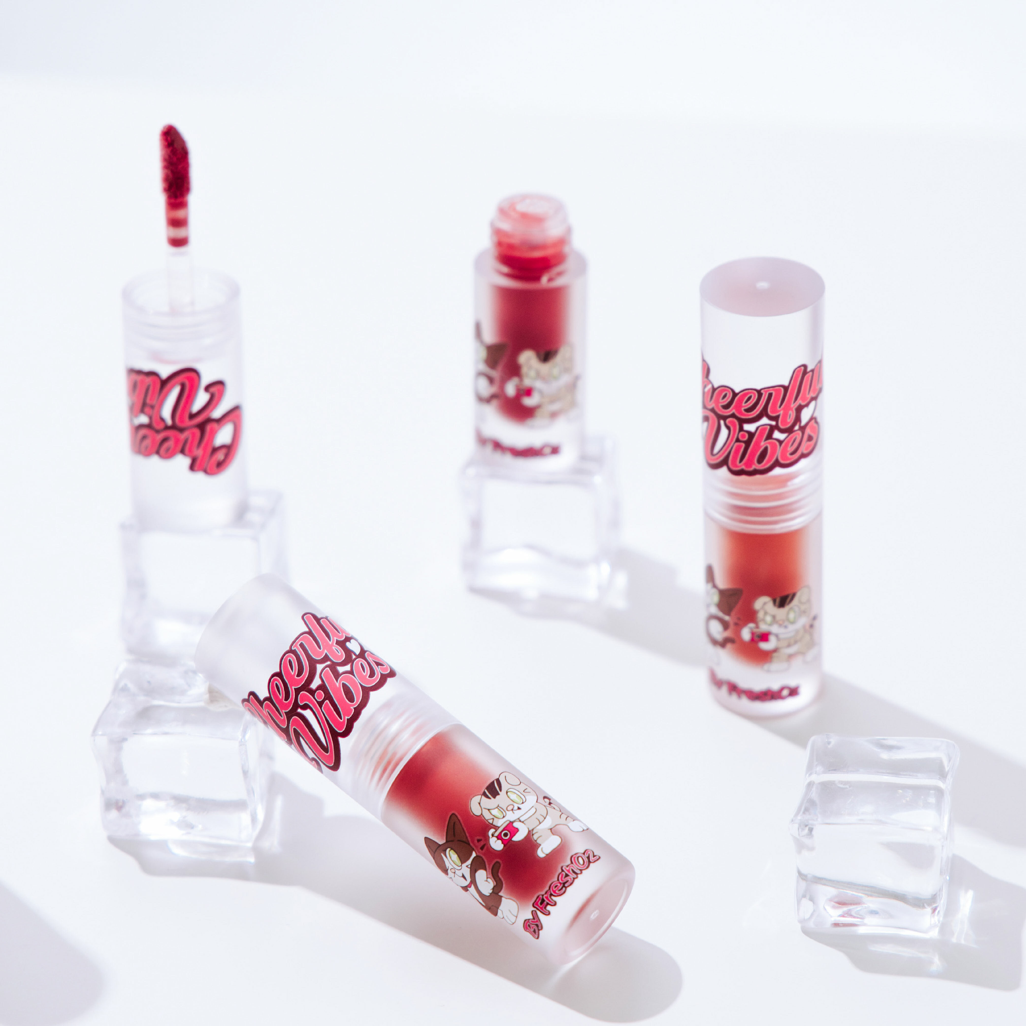 Six peptide watery lip glaze