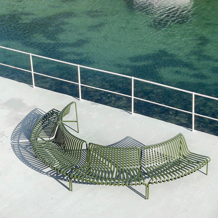 Palissade Park Dining Bench Out / 格柵公園餐凳