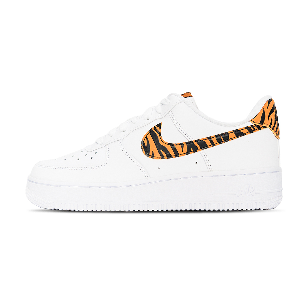 Nike WMNS AIR FORCE 1 07 女 白 AF1 運動 休閒鞋 DD8959-108