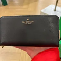 [S] KATE SPADE KI364 MADISON SAFFIANO LEATHER LG CONTINENTAL WALLET,BLACK, 196021504716 (SKS1455)