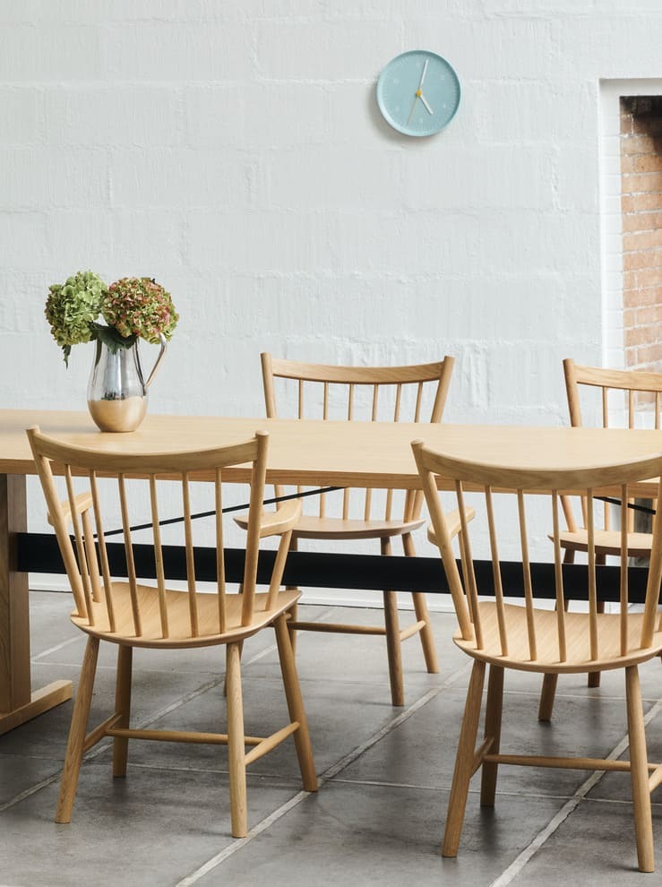 J - Series 42 實木椅