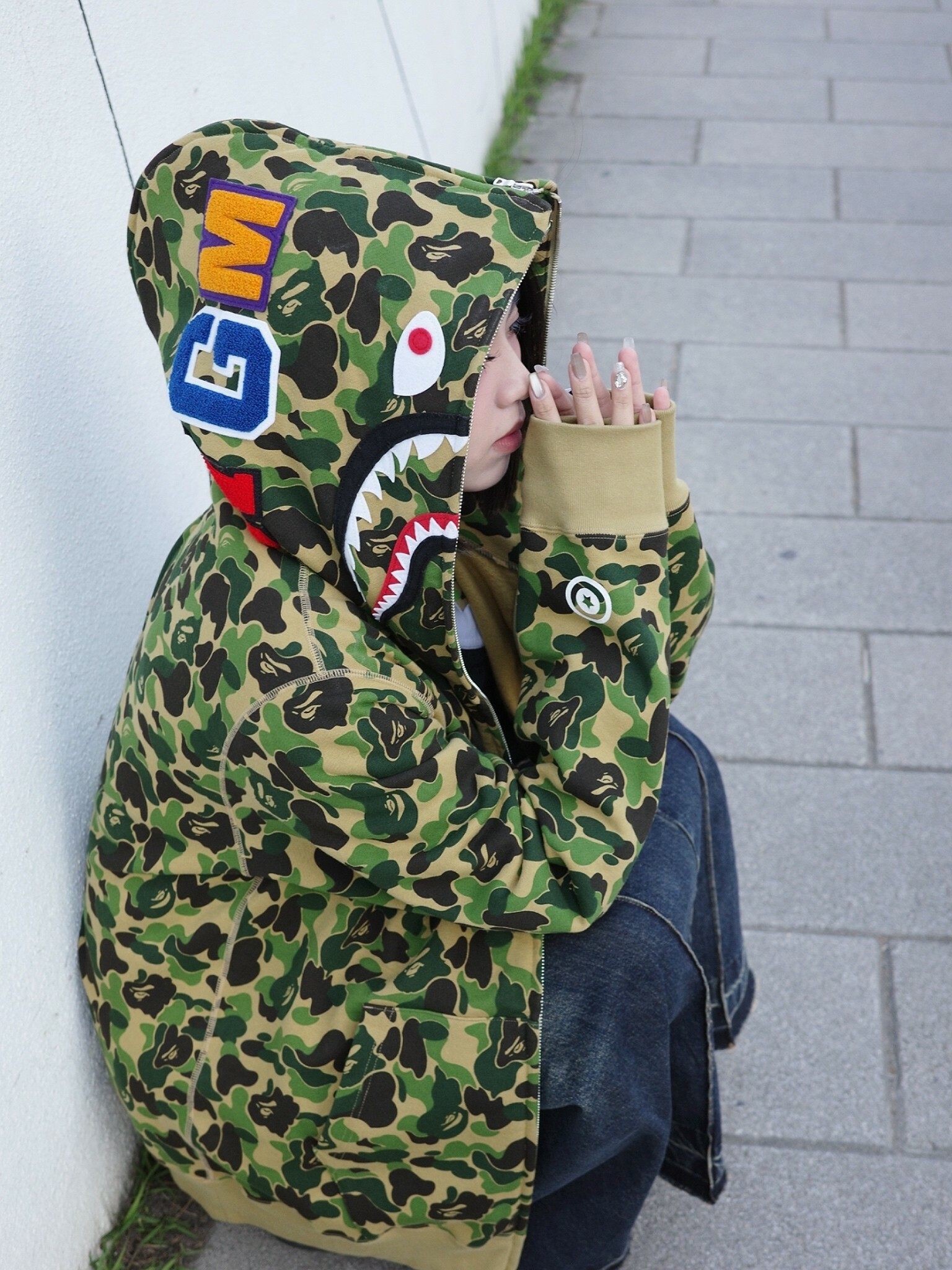 BAPE 綠迷彩鯊魚連帽外套