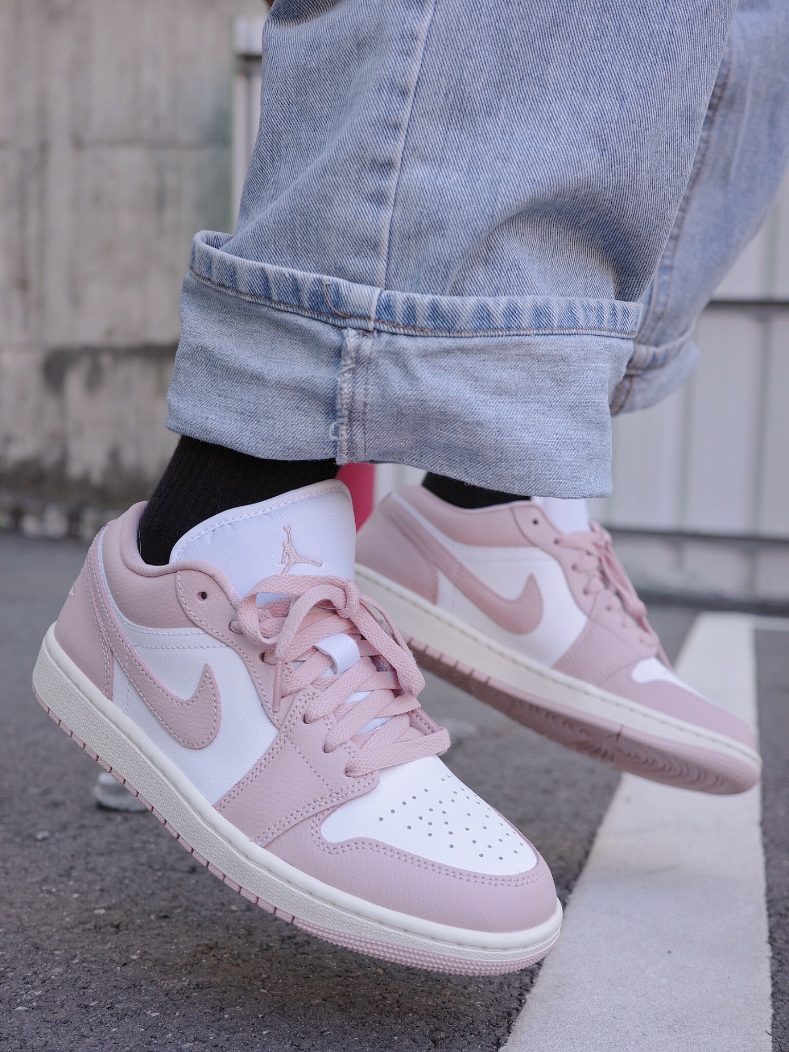 Nike Air Jordan 1 Low 草莓牛奶 dc0774-162