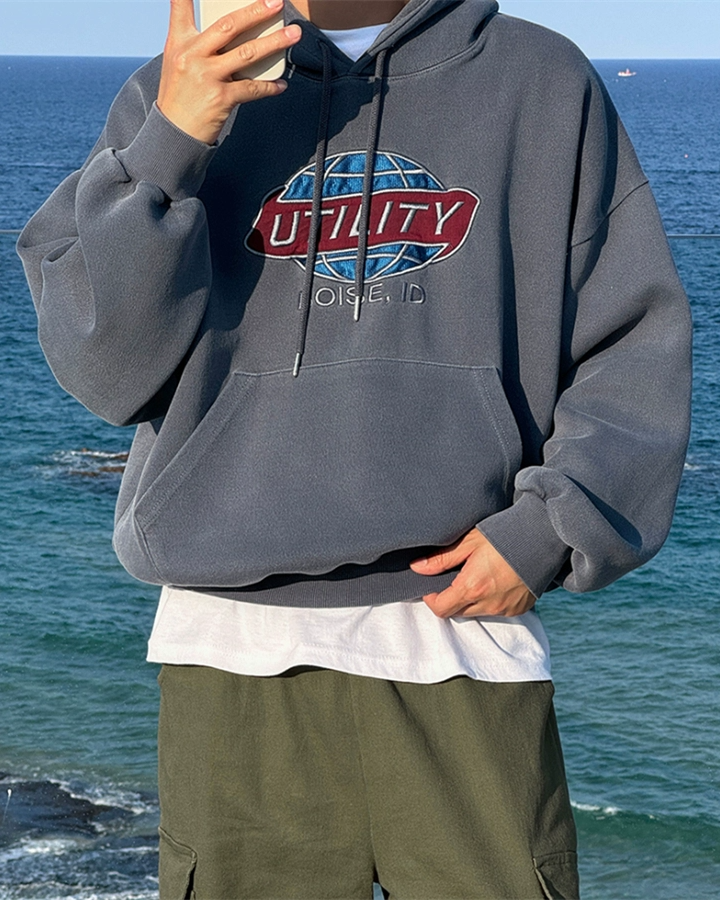 UTILITY刺繡顏料連帽衫帽T